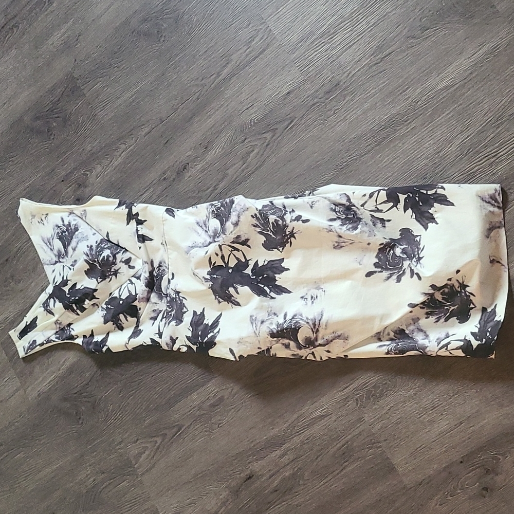 Gorgeous Le Chateau Dress
